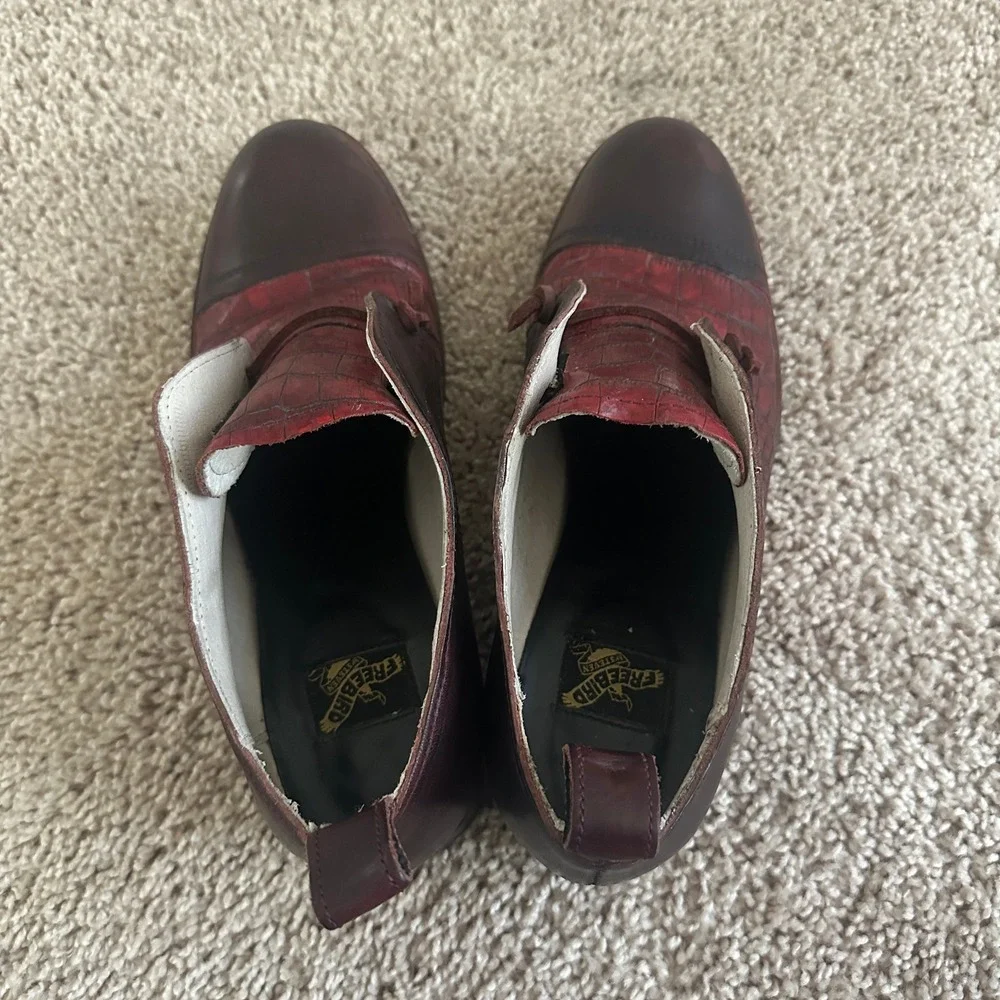 Freebird by Steven Mabel Oxford Shoes Womens 10 Wine Red Croc Embossed Leather
